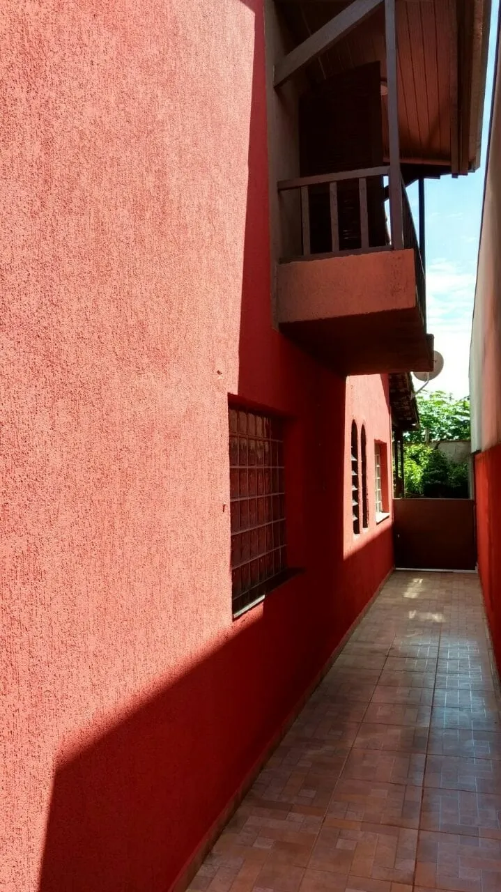 Imagem Casa à venda 5 Quartos, 2 Vagas, 300M², Moreira César, Pindamonhangaba - SP