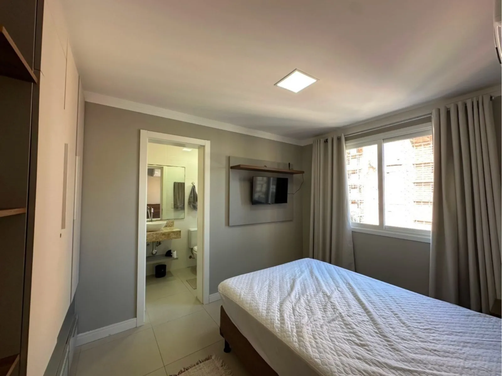Imagem Apartamento à venda em Torres, Centro, com 2 quartos, 70m2