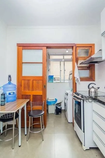 Imagem Apartamento 67m² - 2 dormitórios, 1 vaga no bairro Cidade Baixa