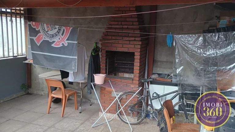 Imagem Casa com 02 dormitórios sendo 01 suíte com 02 vaga de garagem na Vila Matilde.