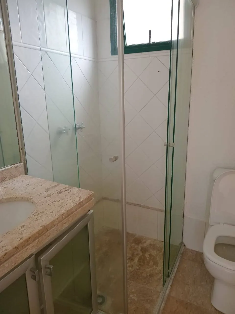 Imagem Excelente Apartamento de 3 Dormitórios em Frente à Pista de Caminhada de Alphaville