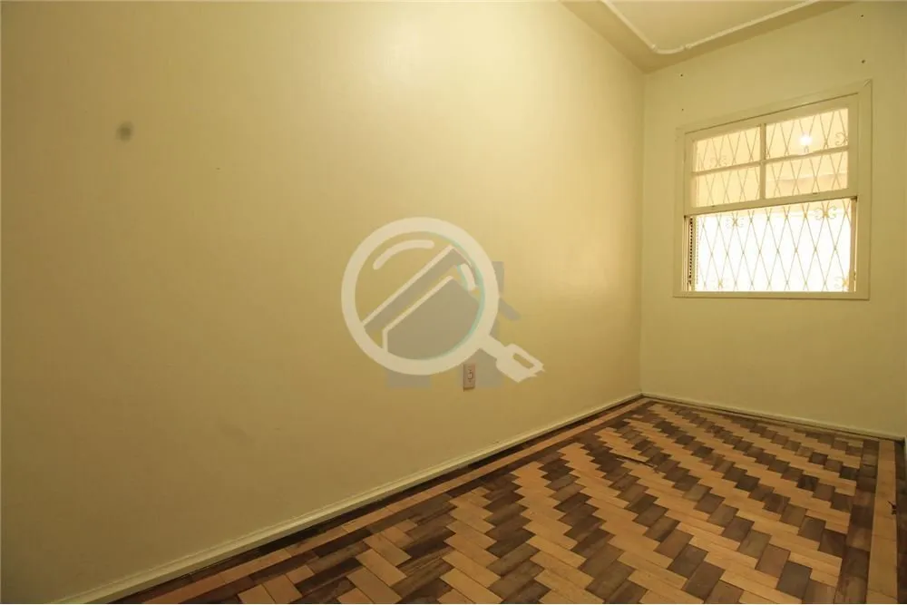 Imagem Amplo apartamento de 1 dormitório com closet, banheiro com ventilação natural, amplo arejado, pá...