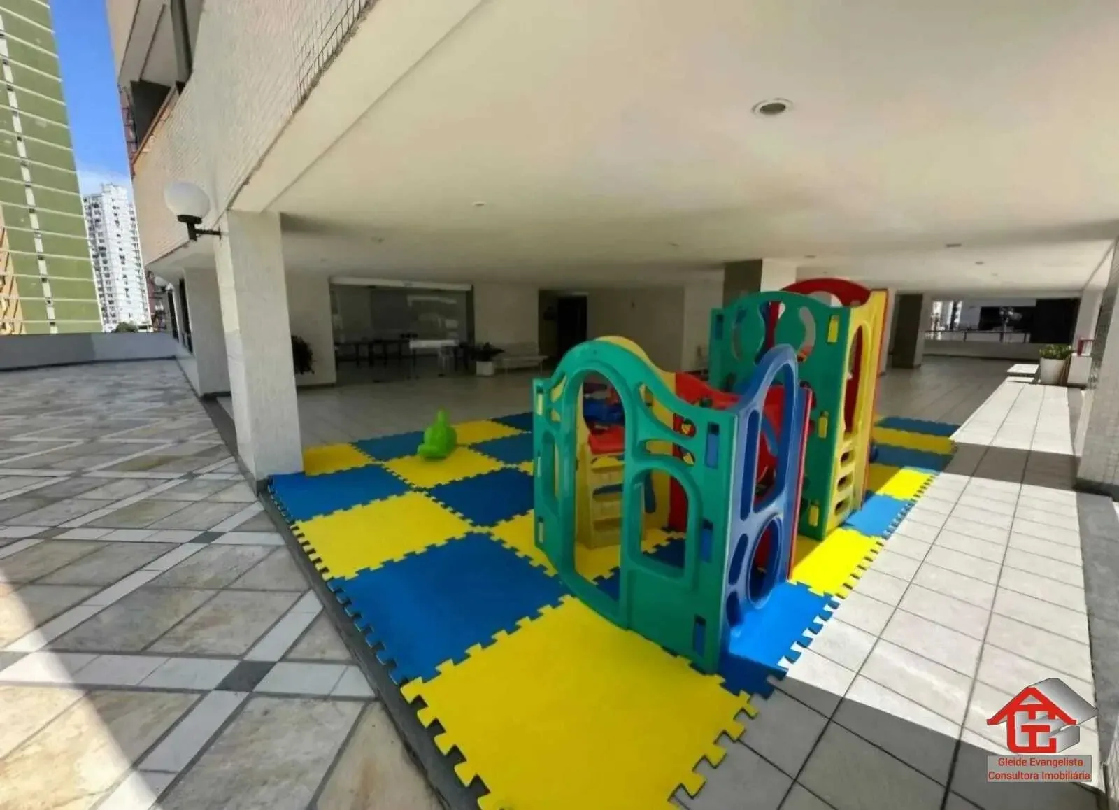 Foto do imóvel: Apartamento com 3 Quartos para Alugar, 126 m² em Rua João Bião de Cerqueira, nº 1. Pituba, Salvador - BA