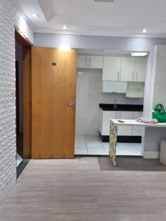 Imagem Apartamento com 2 dormitórios à venda, 55 m² por R$ 325.000 - Vila Floresta - Santo André/SP