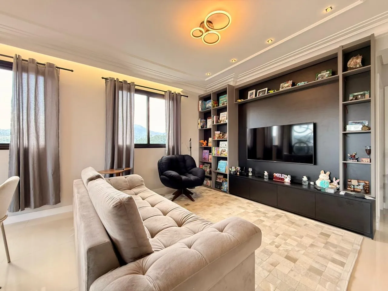 Imagem Apartamento com vista para o mar à venda com 120m2 por R$ 3.000.000,00