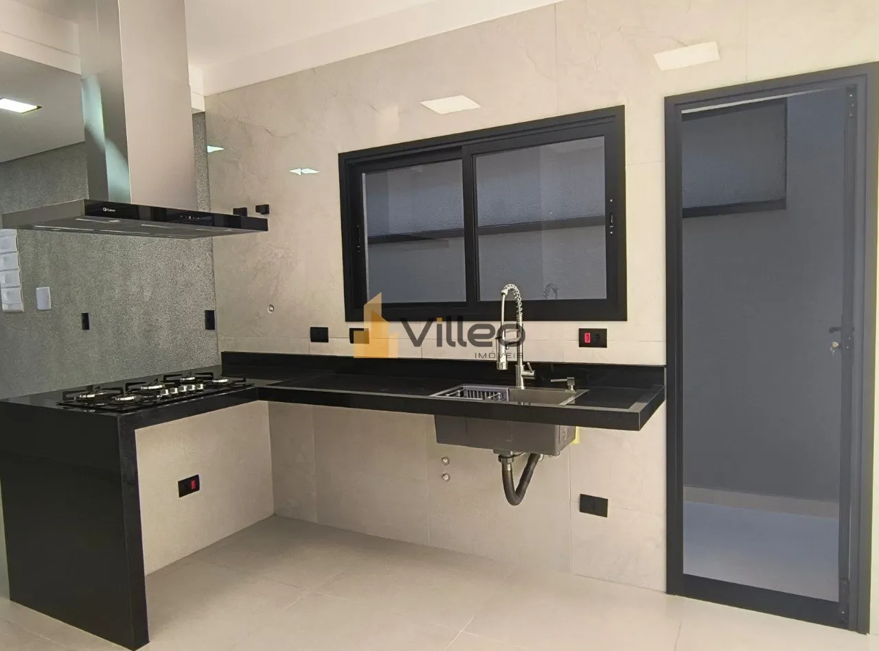 Imagem Viva a experiência de morar em uma residência que traduz elegância, funcionalidade e bem-estar. L...