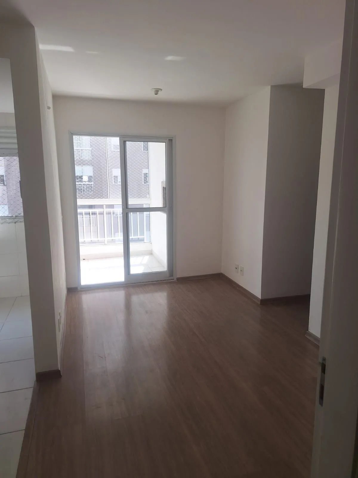 Imagem Apartamento no bairro Teresópolis de 2 dormitórios vaga infra DESOCUPADO