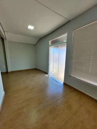 Imagem Residencial e Comercial para Venda em Limeira / SP no bairro Parque Residencial Abílio Pedro