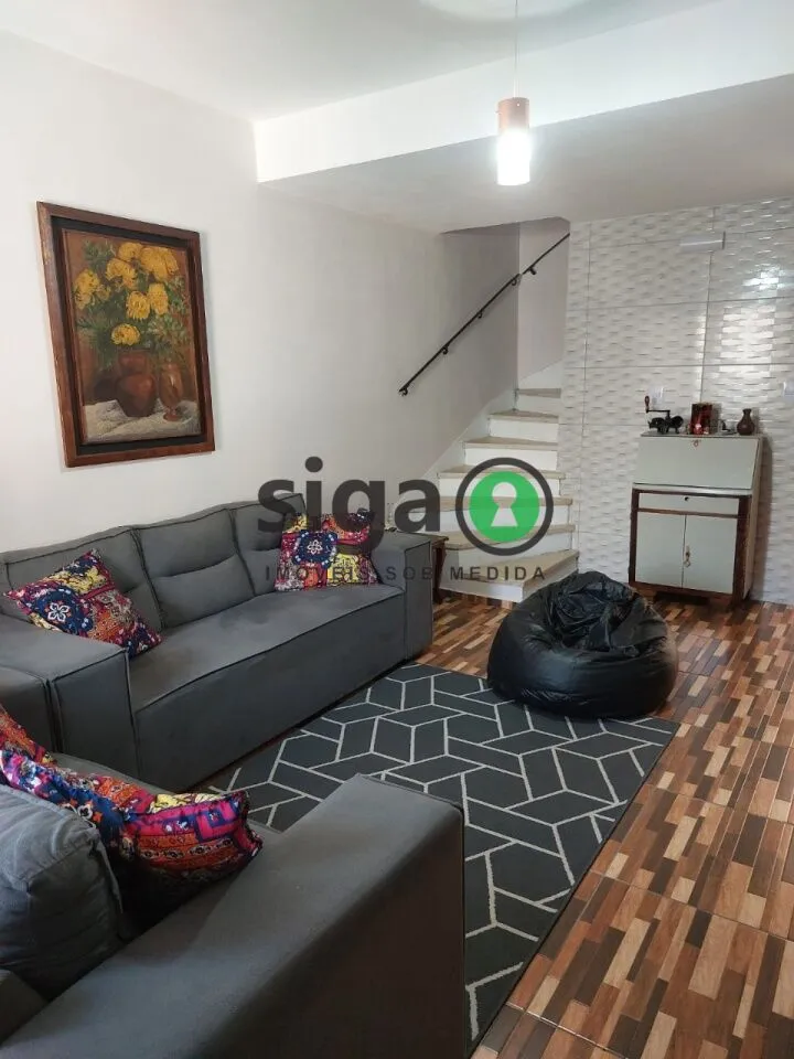 Imagem Sobrado com 3 Vagas e Edícula em Localização Privilegiada no Jardim da Saúde.