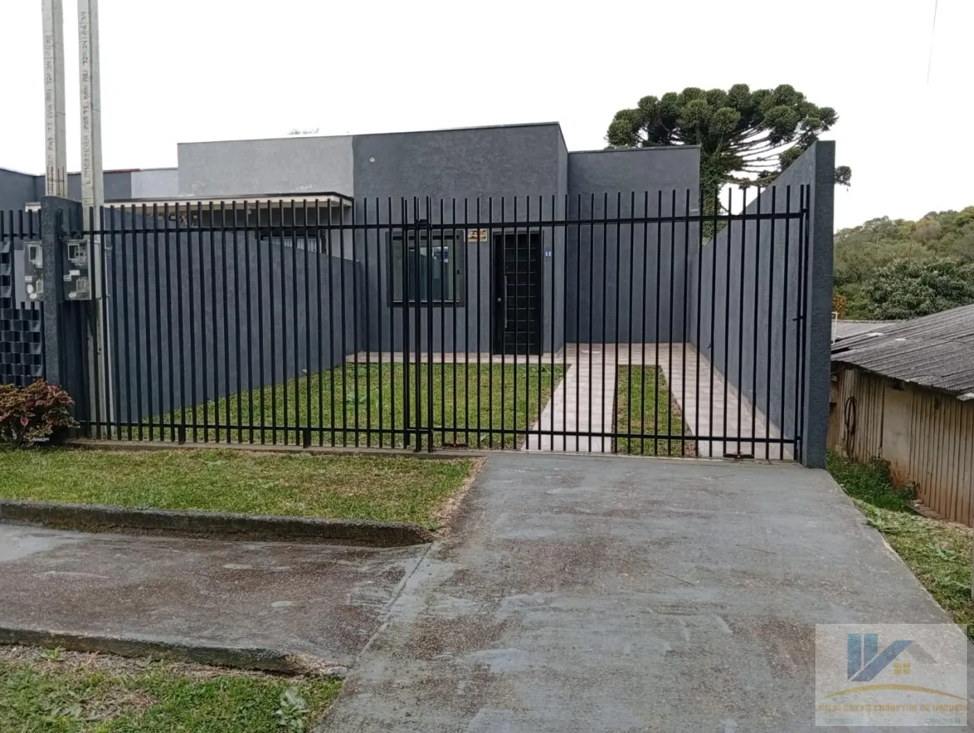 Imagem Casa para Venda em São José dos Pinhais, Del Rey, 2 dormitórios, 1 banheiro, 2 vagas
