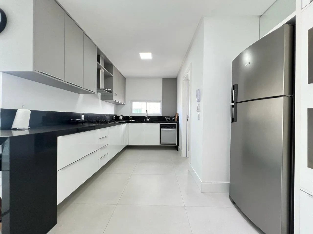 Imagem Apartamento à venda com 130m2 por R$ 2.500.000,00