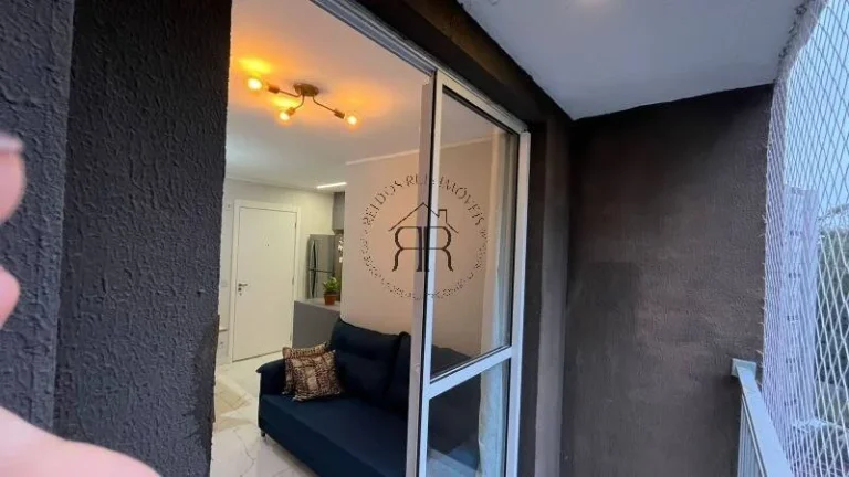Imagem Este aconchegante apartamento, com excelente iluminação natural e ventilação, cozinha com armár...