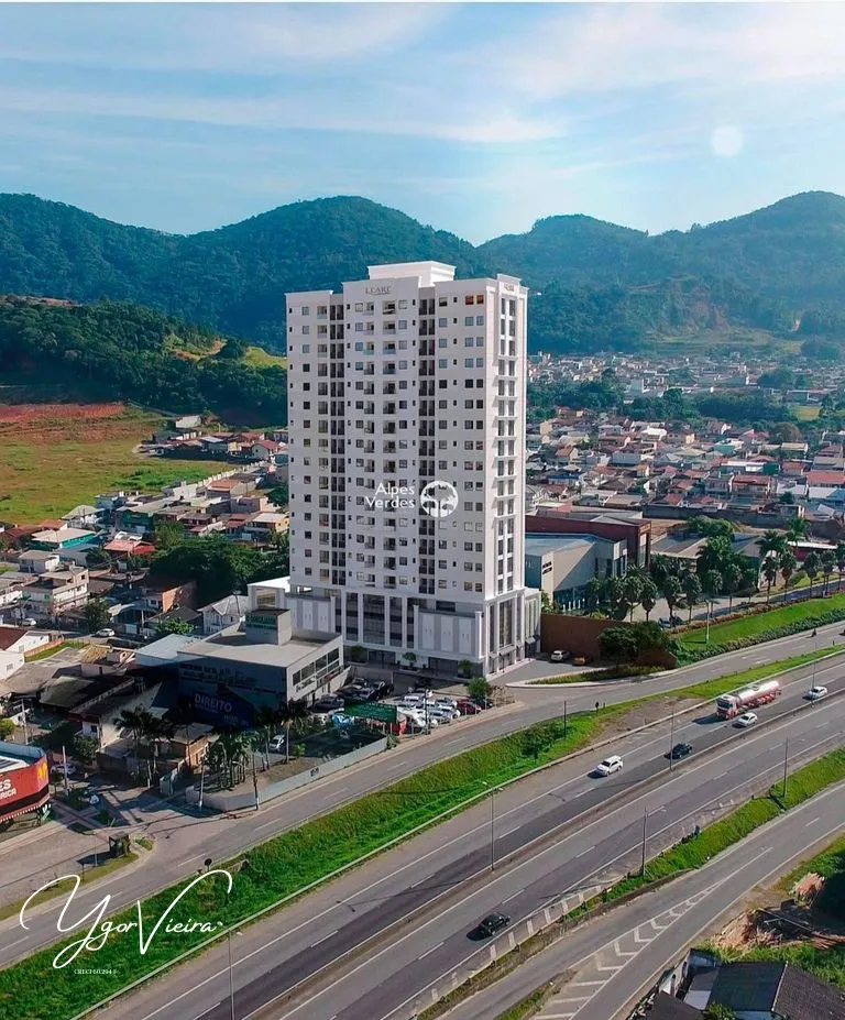 Foto do imóvel Vende-se apto prox ao mar em Itapema- 2 Quartos- R$ 630.000,00