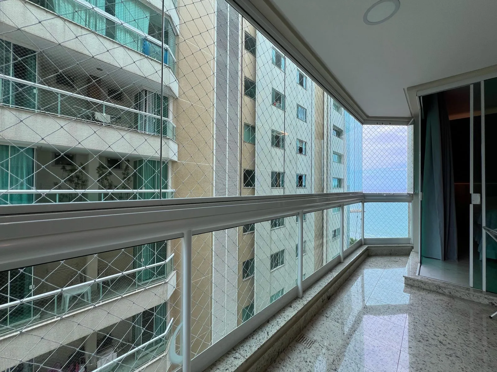 Imagem Apartamento com vista para o mar à venda com 352m2 por R$ 12.600.000,00