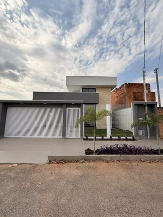 Imagem Casa à venda em Goianésia/GO