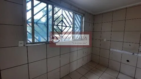 Imagem Alugue Casa Comercial vaga para 7 carros em Cidade Ademar