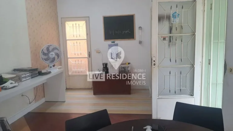Imagem Casa Residencial e Comercial a venda no Centro de Itatiba