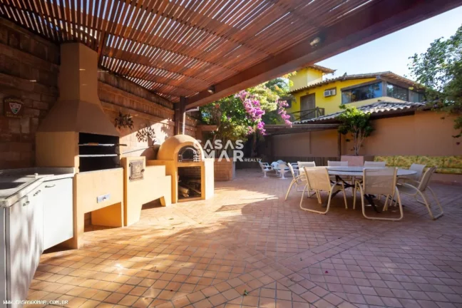 Imagem Casa em Condomínio para Temporada em Armação dos Búzios / RJ no bairro Manguinhos