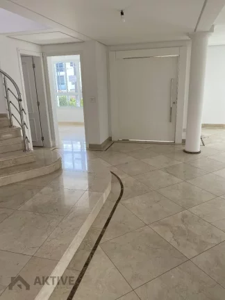 Imagem Casa de Condomínio em Alphaville - Barueri, SP