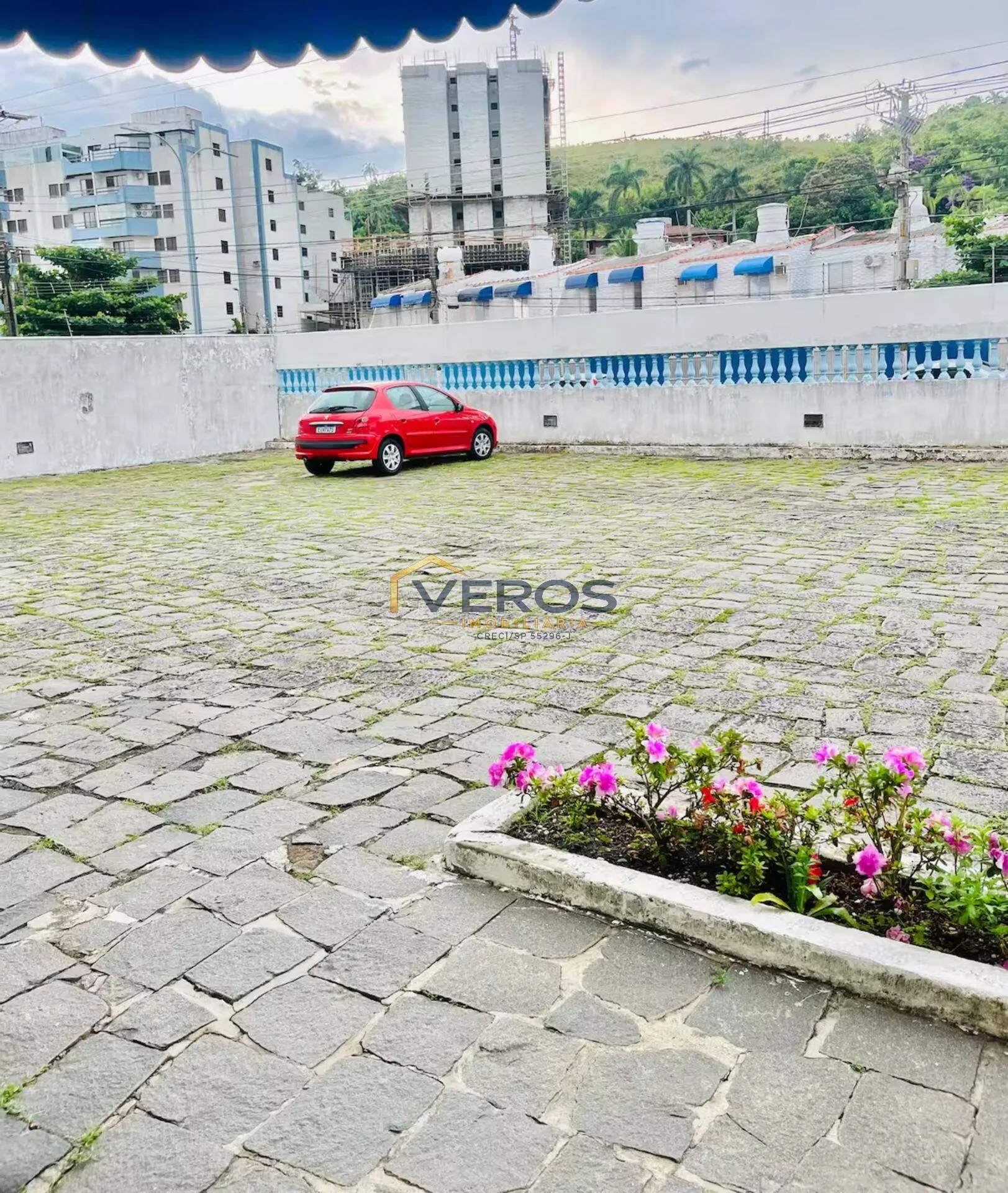 Imagem Apartamento com 2 dormitórios a 50 metros da Martim de Sá