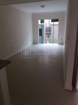 Imagem Sobrado 3 dormitórios sendo 1 suíte e 2 vagas de garagem