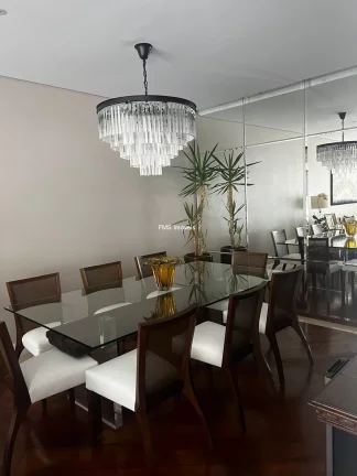 Imagem Apartamento na Vila Suzana, São Paulo-SP: 3 Quartos, 3 Suítes, 2 Salas, 2 Vagas, 191m² de Puro Conforto!