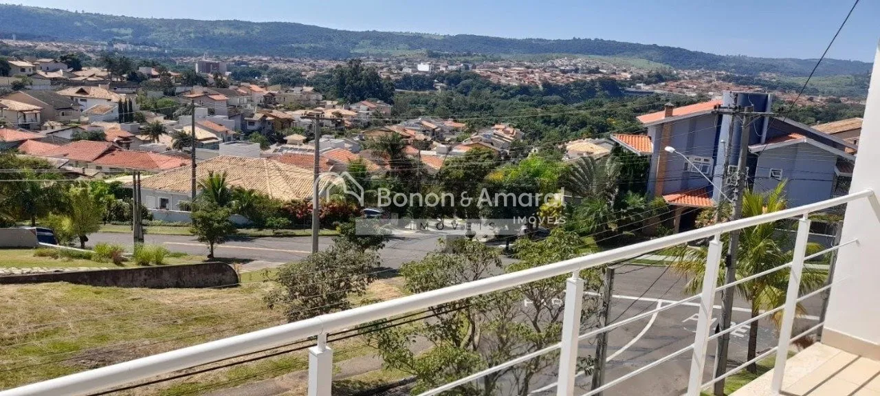 Imagem "Casa Espacosa e Completa à Venda no Condomínio Terras do Oriente - Valinhos/SP"
