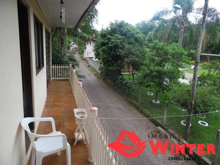 Imagem Casa com 165m² no centro de Feliz.