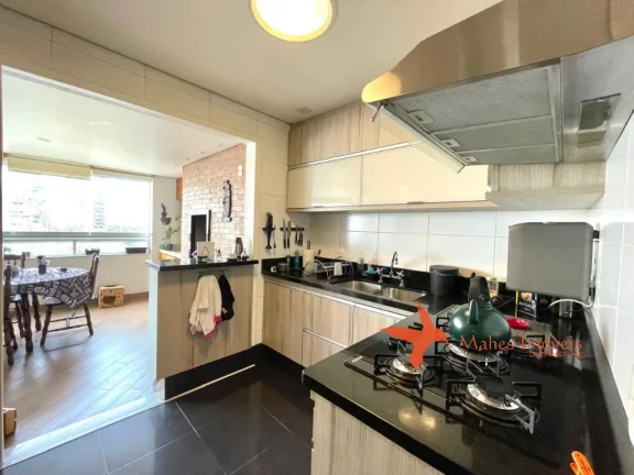 Imagem Apartamento à venda em Pinheiros, São Paulo-SP: 3 quartos, 1 suíte, 1 sala ampla para 2 ambientes, 4 banheiros, 2 vagas, 115m². Venha conhecer!