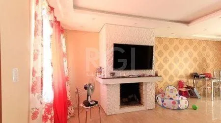 Imagem Casa no bairro Hípica - 3 dormitórios