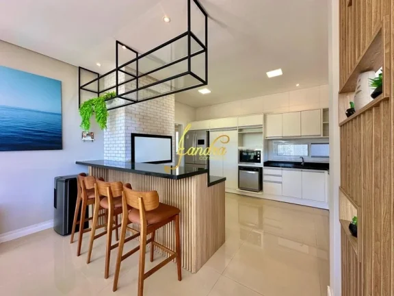 Imagem Casa condomínio nova com 04 suítes mobiliado e decorado