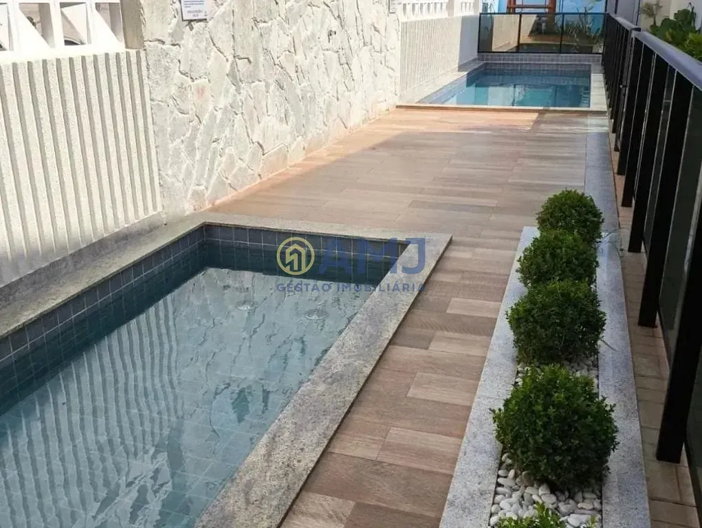Imagem Sobrado com 3 suíte no Setor Jaó