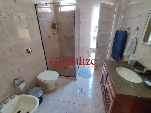 Imagem Sobrado à venda com 3 dormitórios e 1 vaga no bairro do Macuco em Santos por R$ 850.000,00