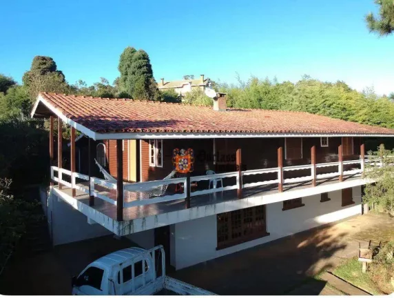 Foto do imóvel Chácara com 5 dormitórios à venda, 1000 m² por R$ 780.000,00 - Vila Natal - Campos do Jordão/SP