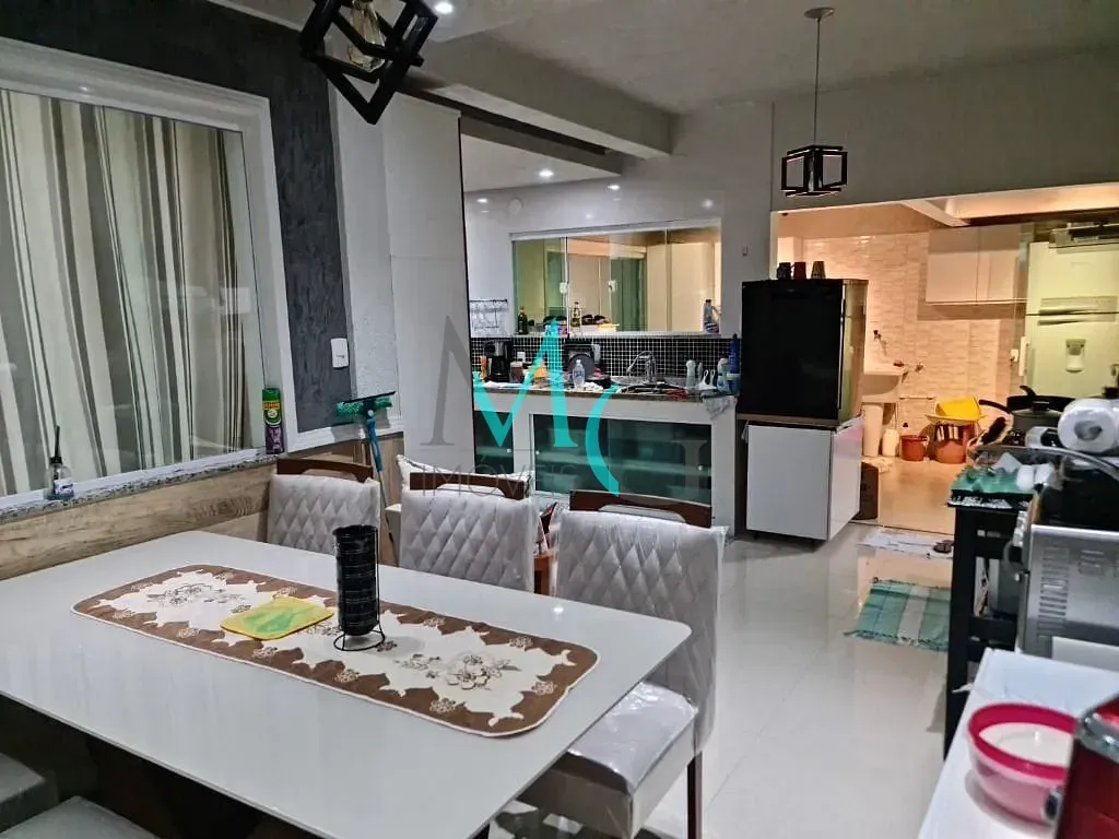 Imagem Casa com 3 dormitórios à venda, 250 m² por R$ 850.000 - Campo Grande - Rio de Janeiro/RJ
