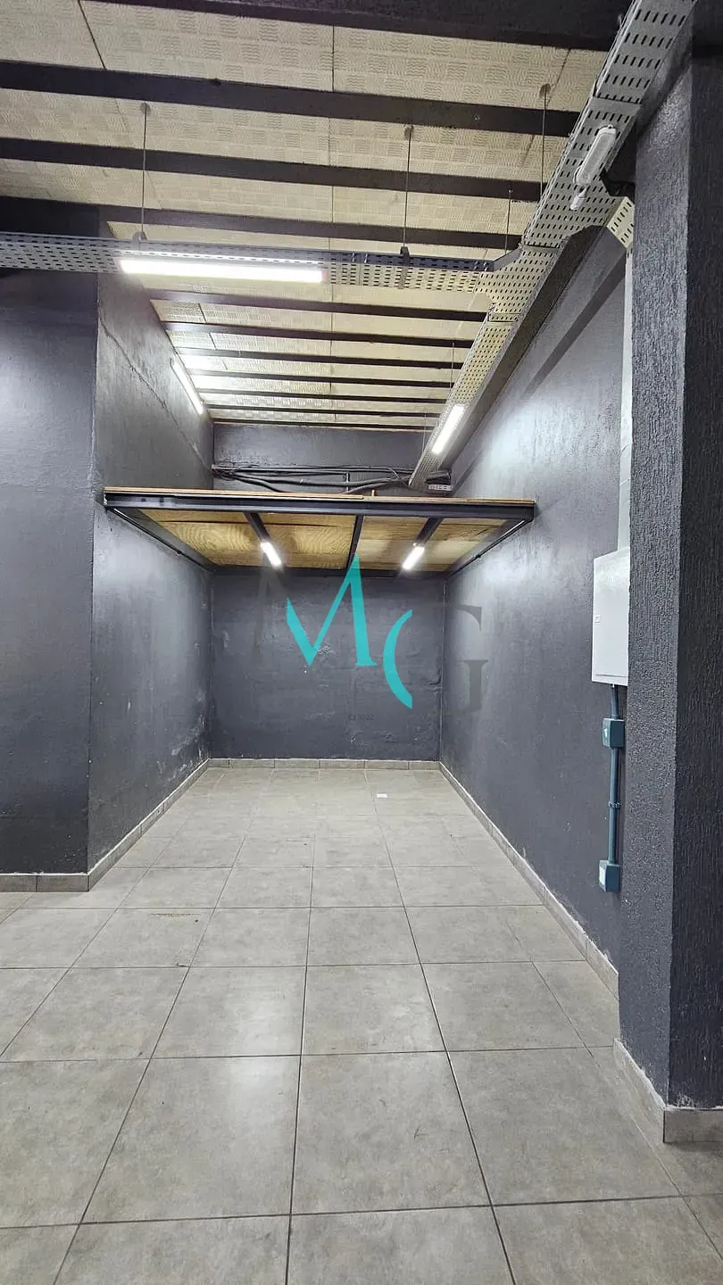 Imagem Loja para locação 250m² por R$ 10.000,00 + taxas, Santíssimo, Rio de Janeiro, RJ