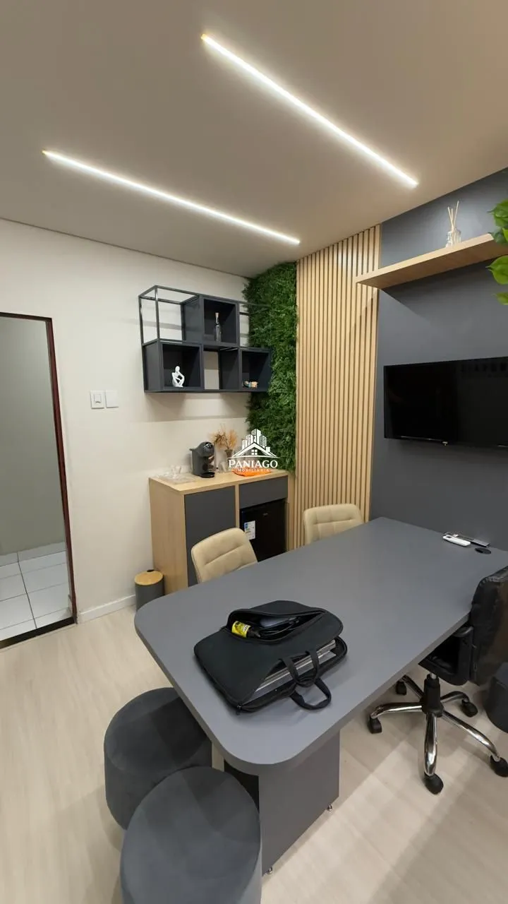 Imagem Sala Comercial Mobiliada para Locação no Dom Aquino - Excelente Visibilidade