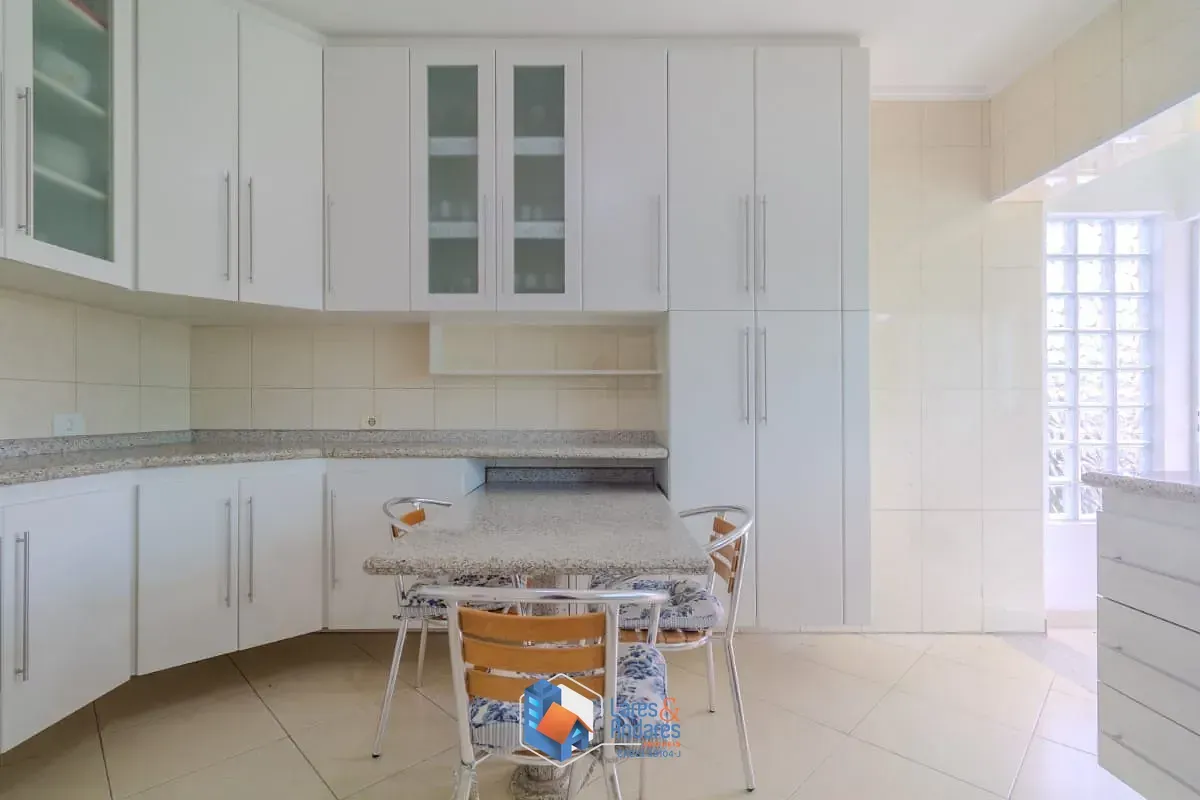 Imagem Casa para venda em Jardim Leonor com 4 quartos, sendo 2 suítes, 354m²