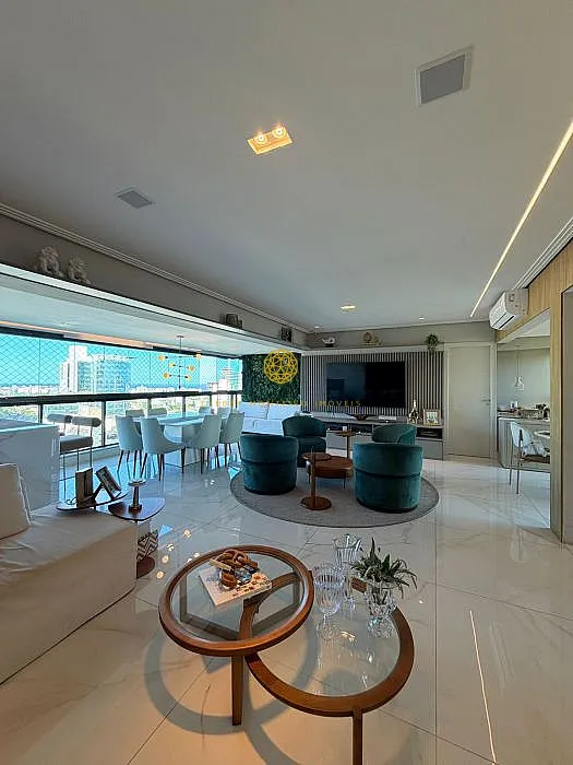 Imagem Apartamento - Venda no Elegance Garibaldi 140m² 3 suítes