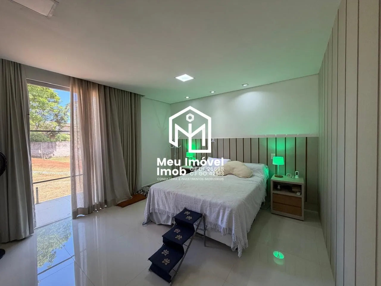 Imagem Cond. Quintas Interlagos Casa 3 Qts 3 Suítes 3 Vagas 385m²