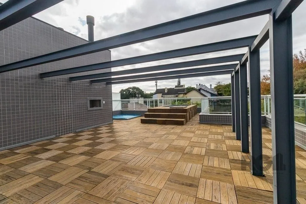 Imagem Excelente cobertura de 238m² com 3 dormitórios e 2 vagas.