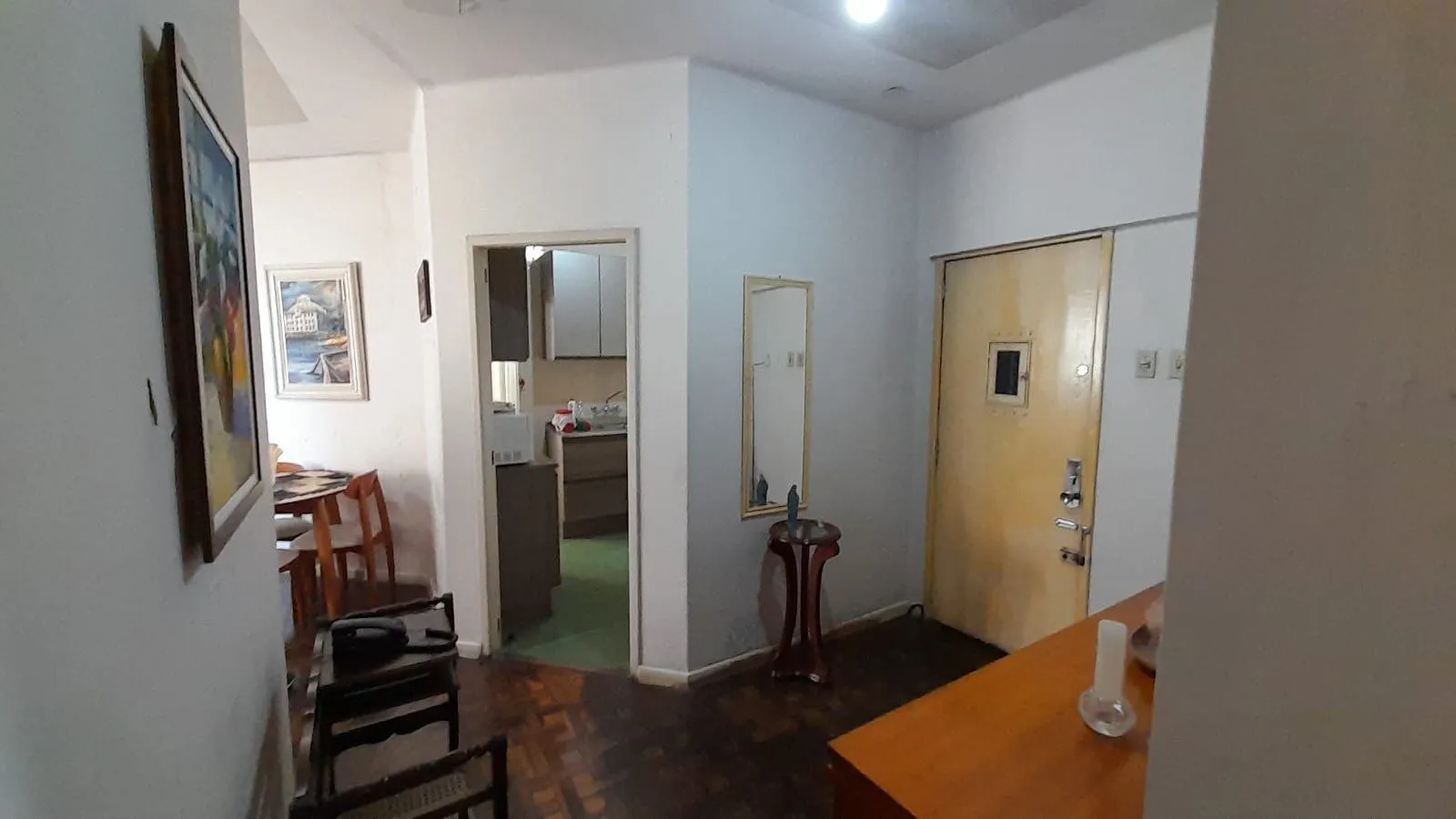 Imagem Apartamento de 2 dormitórios no Bairro Centro Histórico - Porto Alegre.