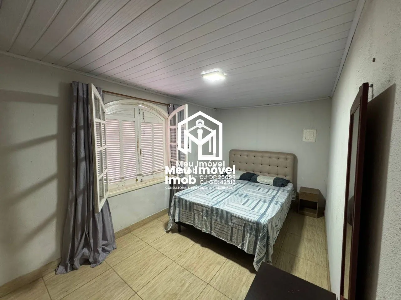 Imagem Casa 6 Quartos 1 Suíte 3 Vagas 128m² Guará II