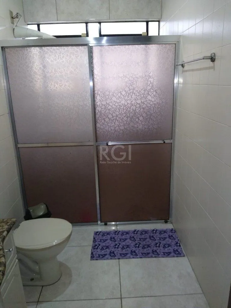 Imagem Casa para Venda - 265m², 5 dormitórios, sendo 2 suites, Floresta