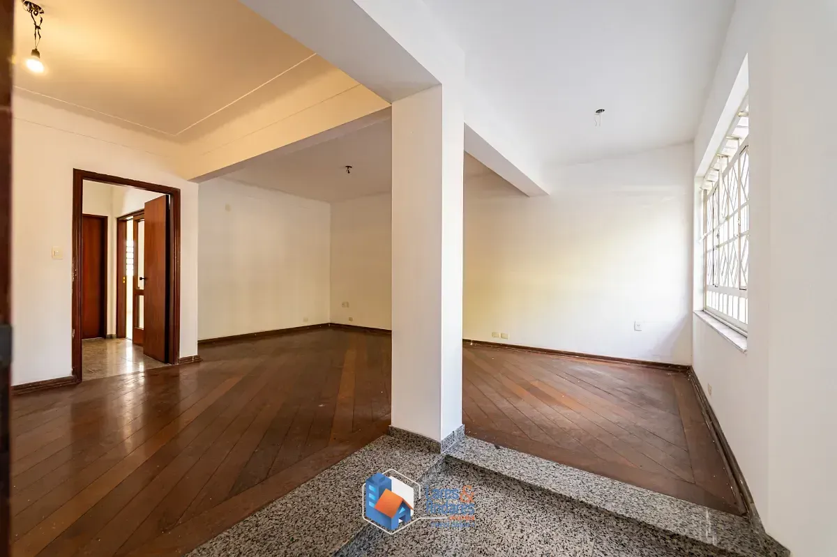 Imagem Casa para venda em Aclimação com 3 quartos, 278m²