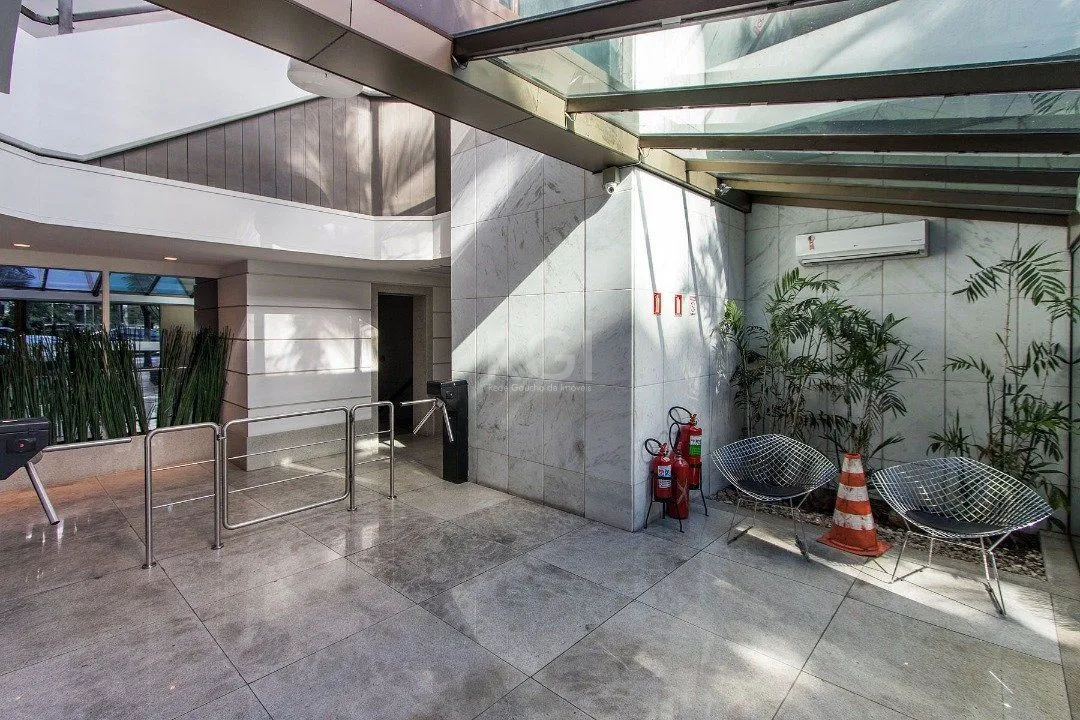 Imagem Cobertura Comercial para Venda - 225,39m², 0 dormitórios, 3 vagas - Bela Vista