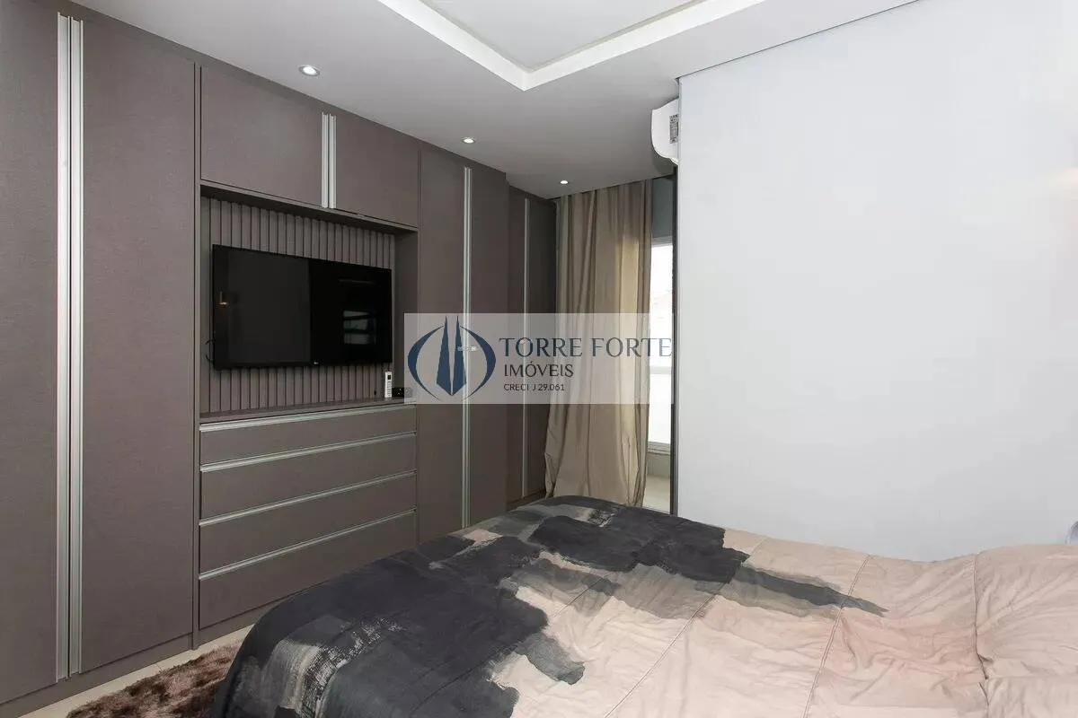 Imagem Lindo Sobrado com 4 dormitorios 1 suite 2 vagas na Vila Carrão.