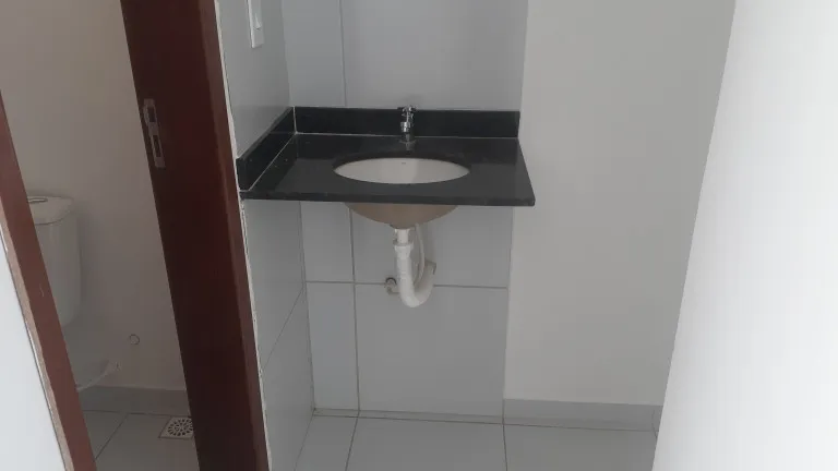 Imagem Casa de Condomínio com 2 Quartos à Venda, 77 m² em Ponta Negra - Natal