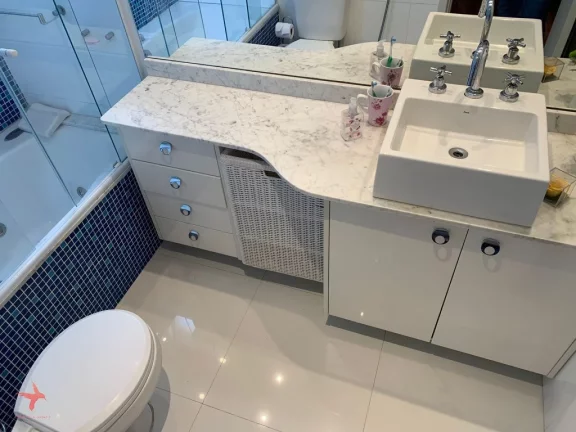 Imagem Oportunidade única: Cobertura à venda em Pinheiros, São Paulo-SP, com 2 quartos, 1 suíte, 1 sala, 4 banheiros, 2 vagas e 190m.