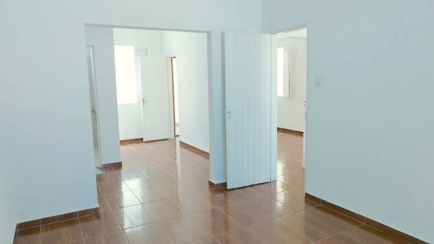 Imagem Comercial à venda 2 Vagas, 250M², Centro, Taubaté - SP